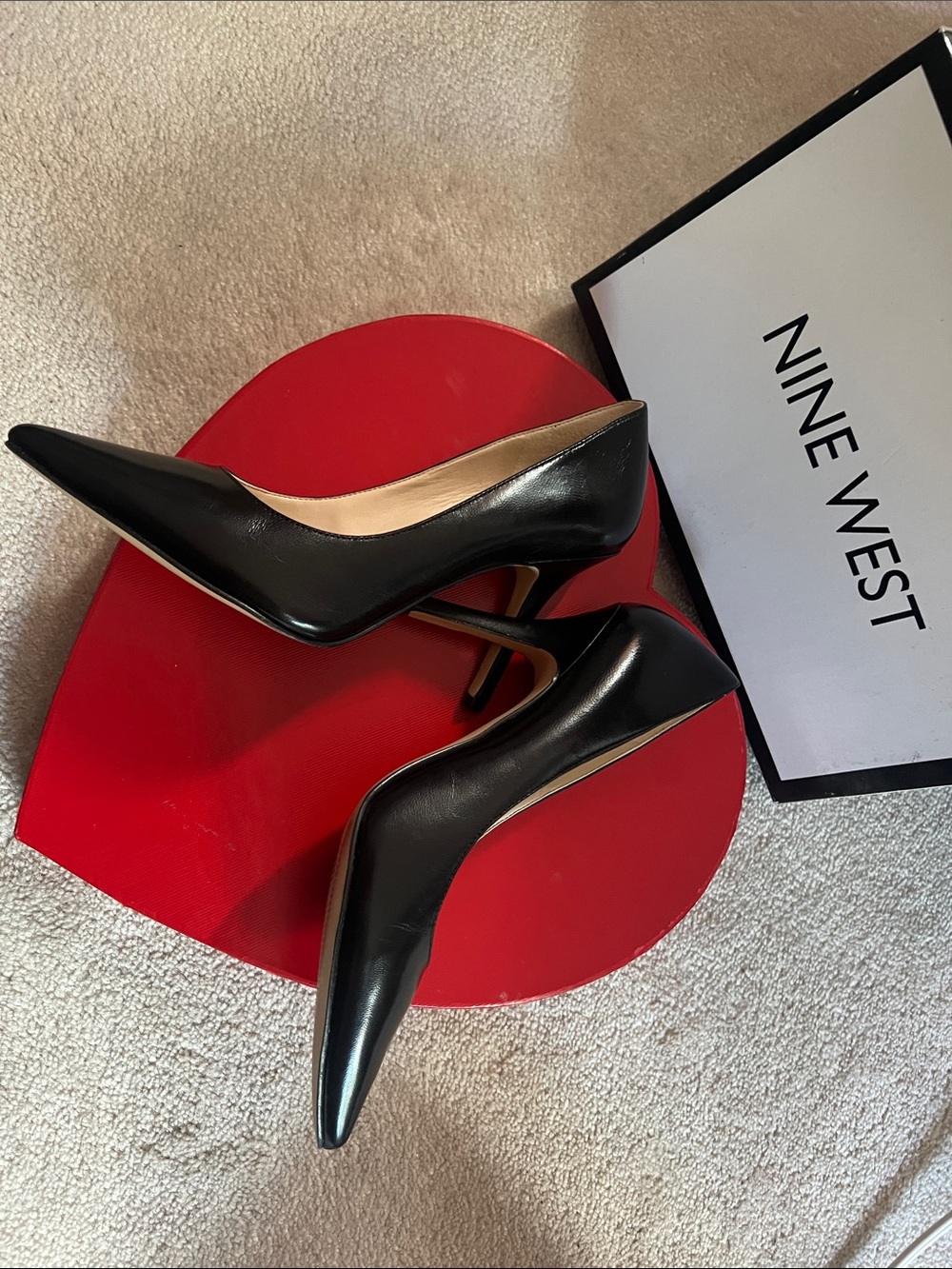 Nine West Black Pointed-Toe High Heel Pumps